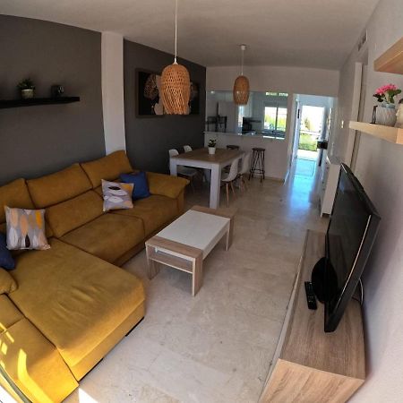 Faro12 Playa & Piscina & Parking Privado Leilighet Benalmádena Eksteriør bilde